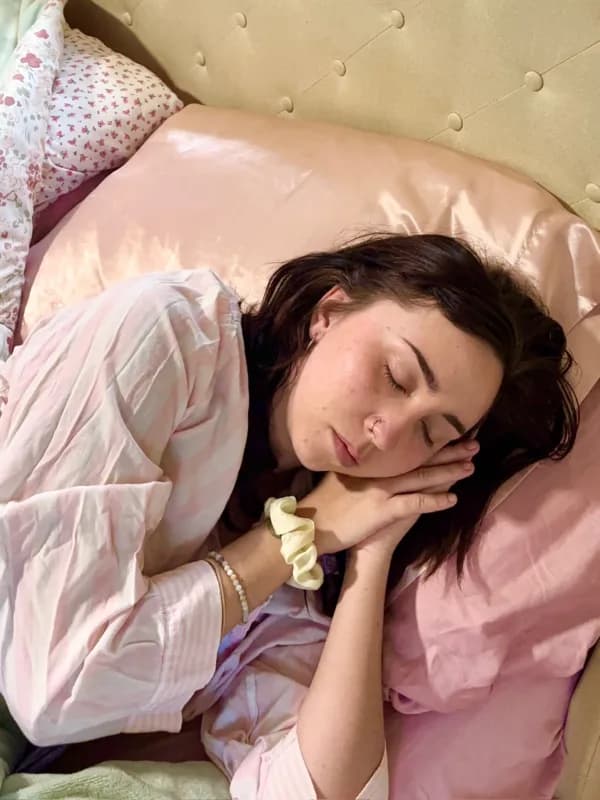 CBD vs. Melatonin – What’s Better for Sleep?